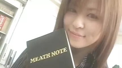 Anh chàng người Nga lon gai nhat ban địt một cô gái tóc vàng xinh đẹp vào mông tại túp lều.