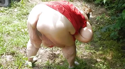Tóc đỏ bú cặc đen và chuẩn bị lỗ đít cho phim sex nhat ban chịch hậu môn.