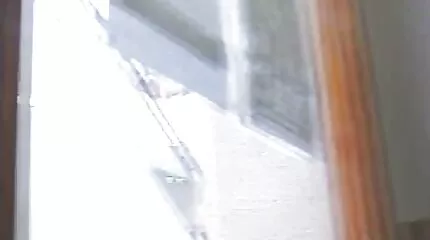 Anh chàng thủ dâm mông trưởng thành và chịch cô ấy sex trẻ con nhật bản sau đó.