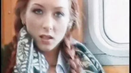 Sau khi quan hệ tình dục qua đường hậu môn, cô gái tóc vàng sex u50 nhật đã sẵn sàng để có một cú nhảy sâu.
