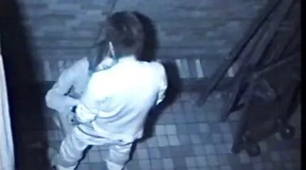 Địt một em tóc vàng ngon miệng ngay phim sex vung trom nhat ban trong bếp.